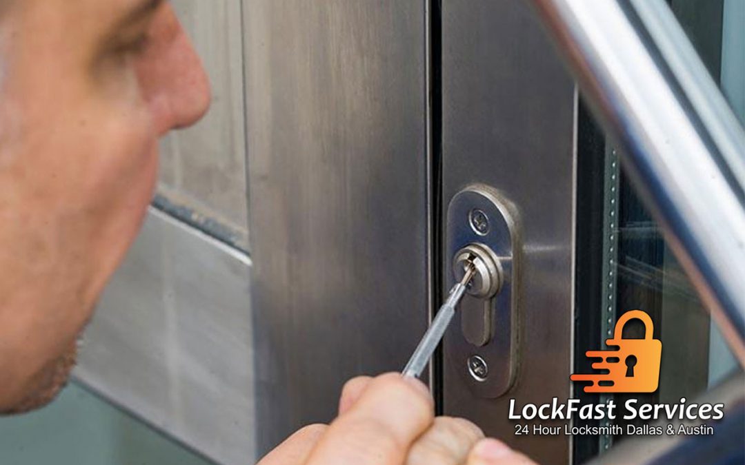 How a Commercial Locksmith Can Keep Your Business Safe