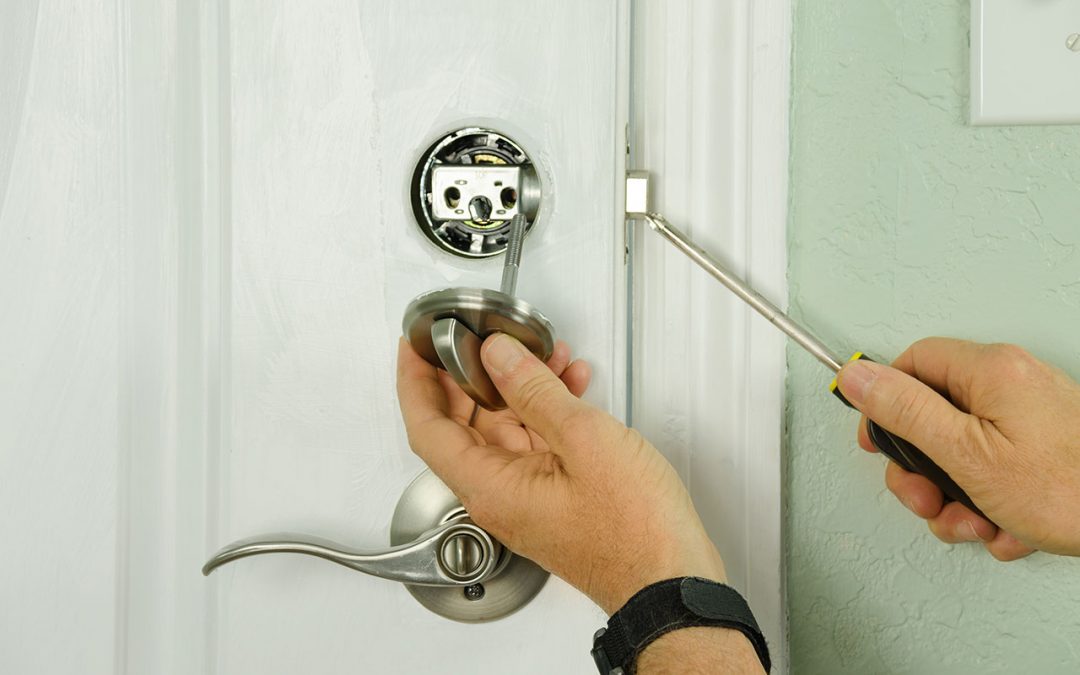 LockFast-Services----How-To-Remove-The-Door-Lock